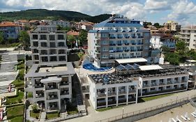 Paraiso Beach